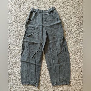 Free people barrel leg linen blend pants Size XS